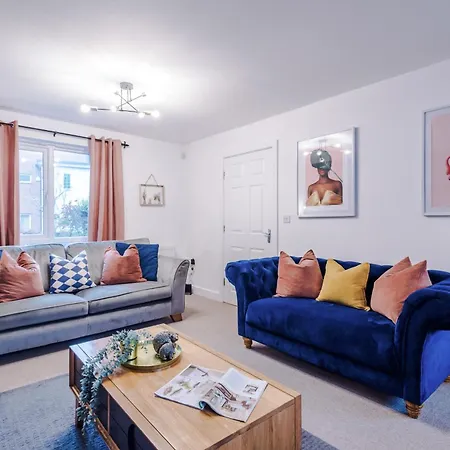 Beautiful Stoke Home Sleeps 10 By Purestay Short Lets Exterior photo